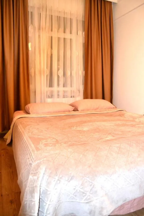 Amazing Rooftop View & Central Location Istanbul Apartment